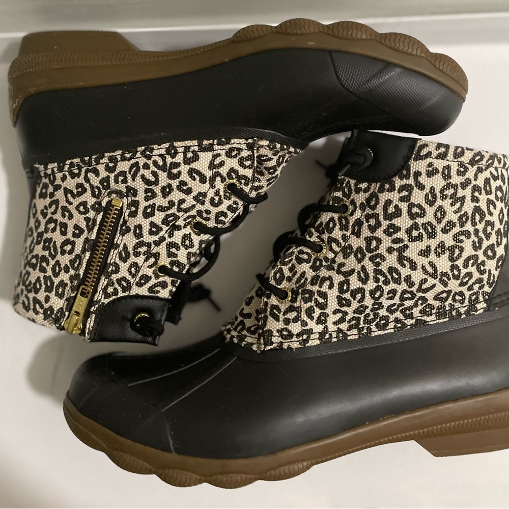 Sperry Black and Brown Ankle Boots with Leopard Print